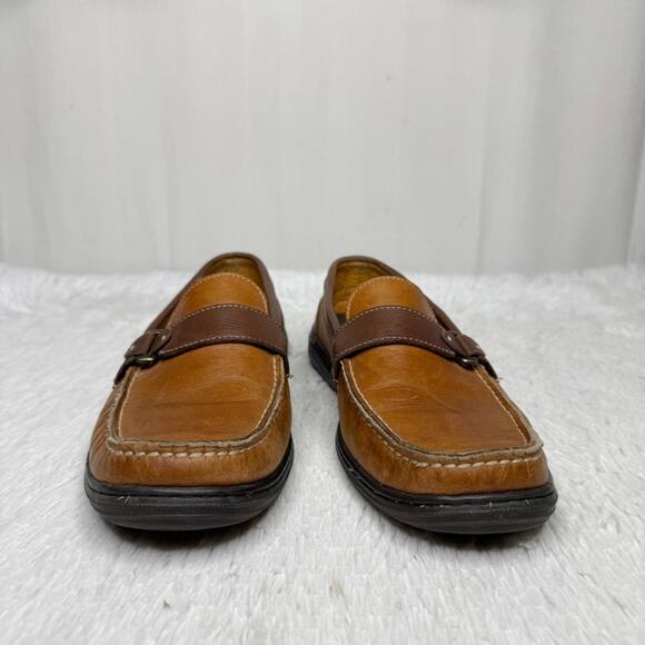 TOMMY BAHAMA / TB-308 two toned brown leather slip on loafers / 9.5 main image 2